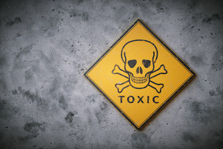 Public_Diseases_Hair-Loss_Symptoms-poison